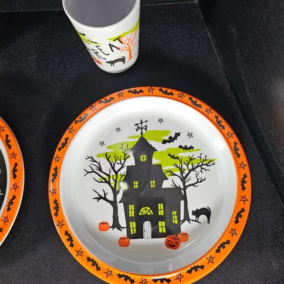 Ghoulish 100% Melamine Kids 6 Piece Party Set Halloween Decor New In Box - Picture 8 of 12